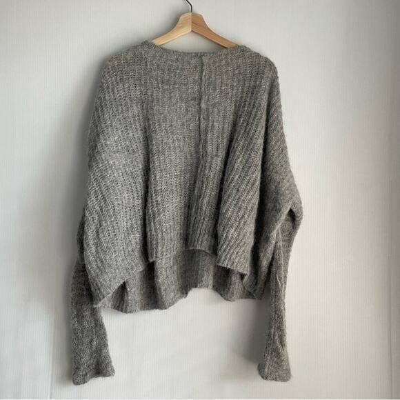 Free People Moonbeam long sleeve v-neck slouchy ribbed knit pullover sweater Lg - Picture 5 of 7